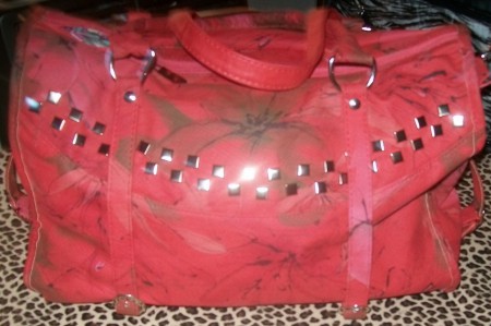 -----------Precio por menor:  $ 300.---------Medidas:  Piso: 20cm.; Alto: 30cm.; Ancho: 50cm